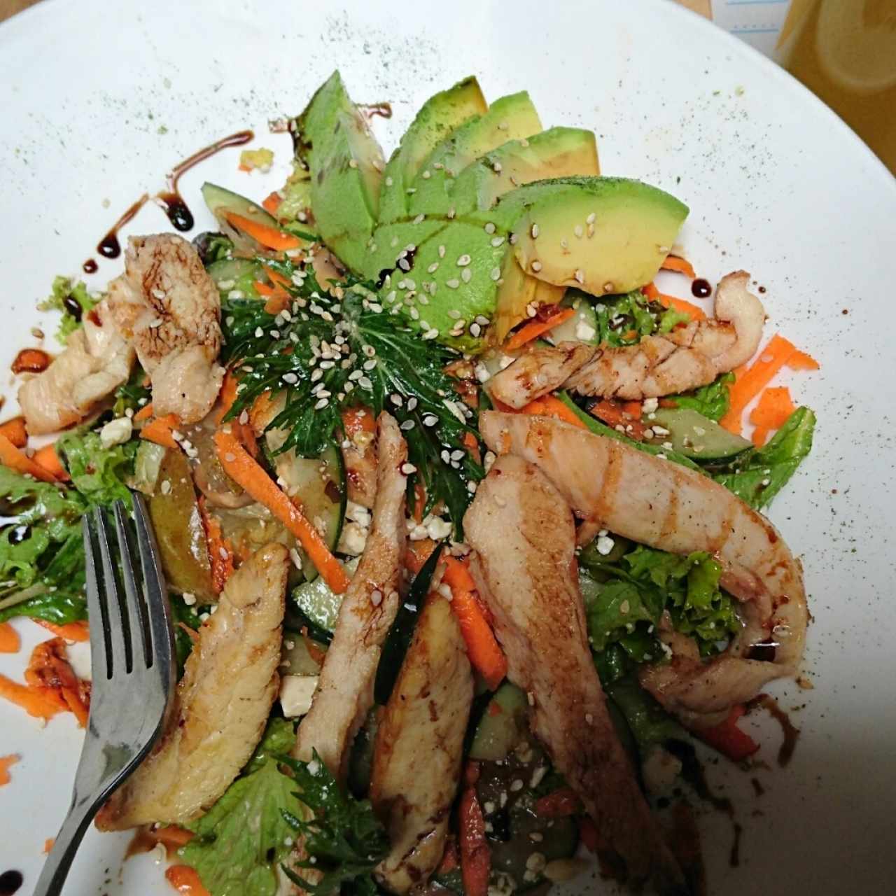 Ensalada de peras caramelizadas en balsámico. 
