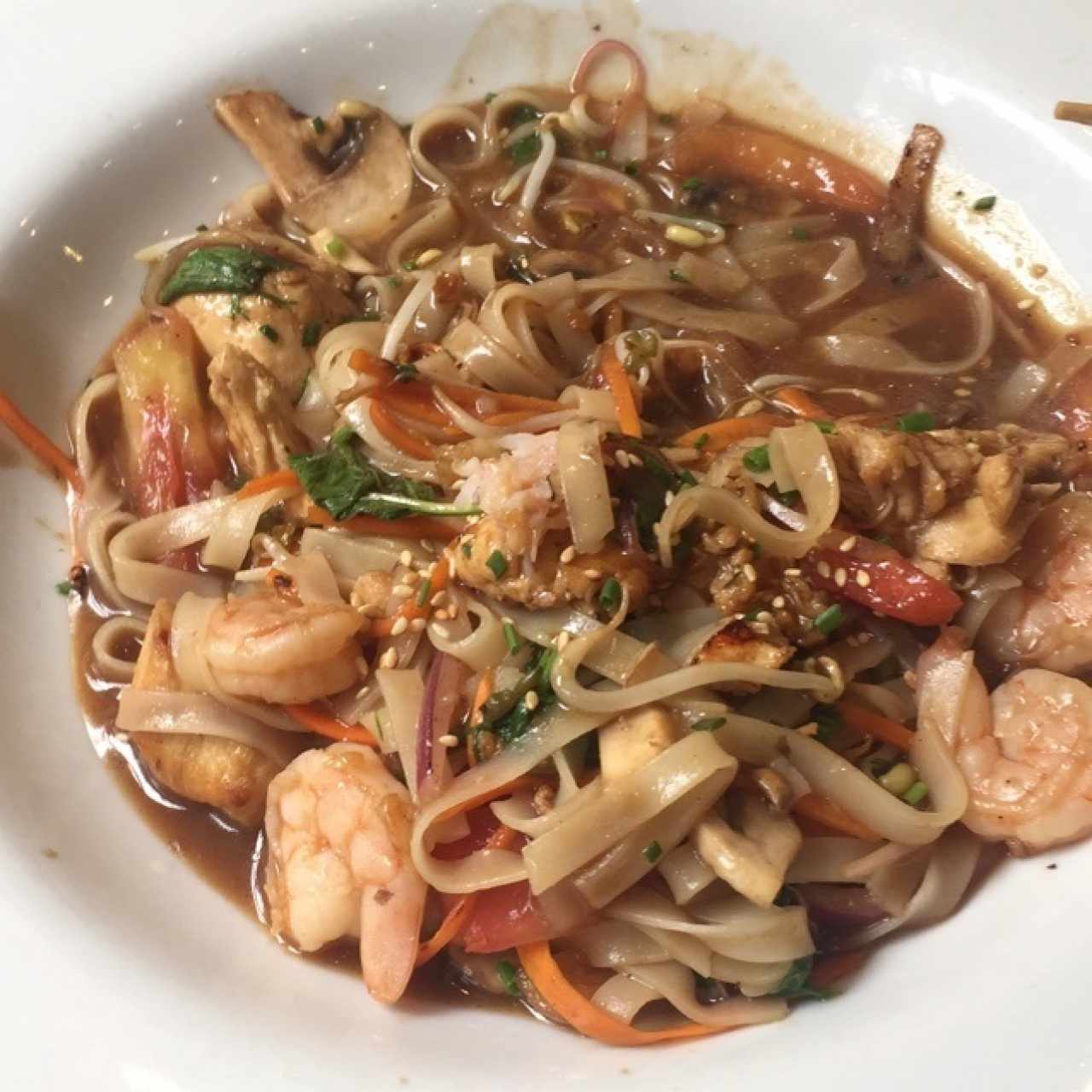 Pad Thai Shrimps and Chicken