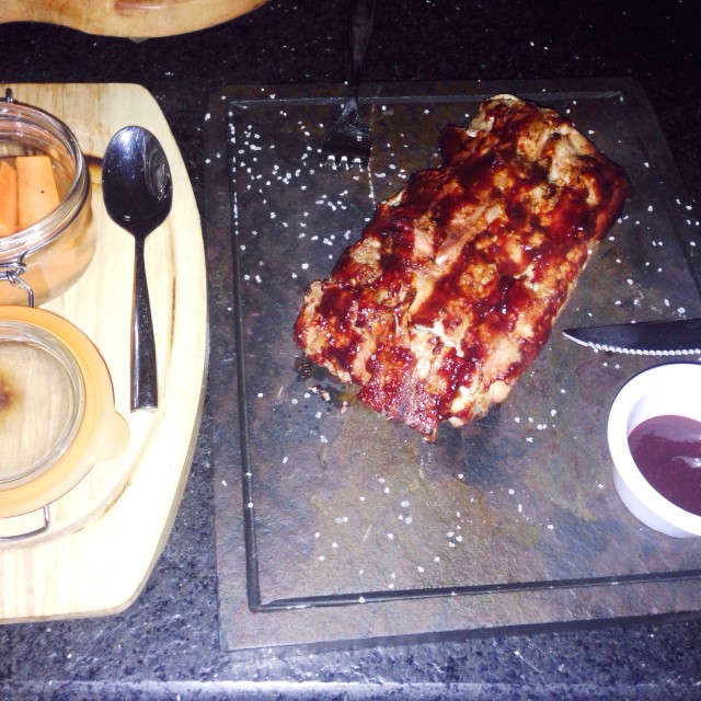 Costillas de Cerdo con zanahoria en vinagreta