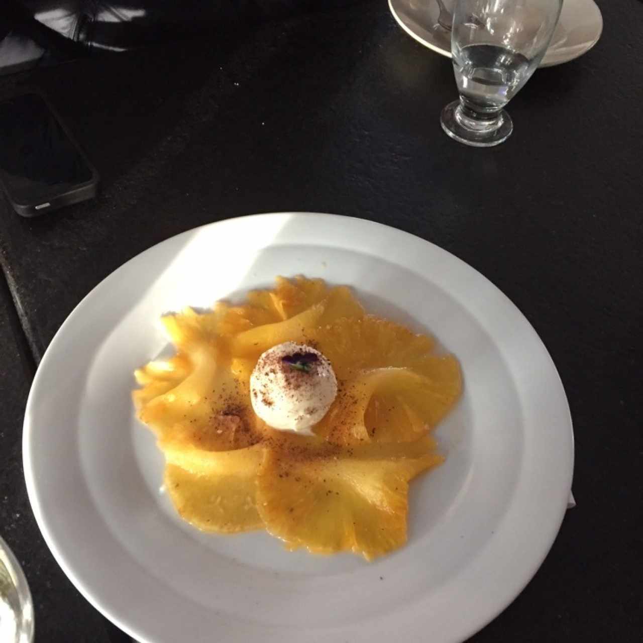 Carpaccio de piña