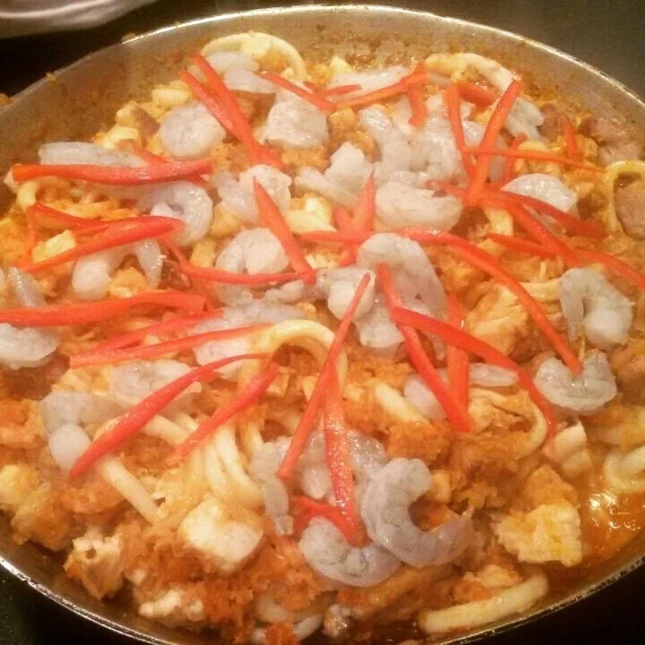 Paella valenciana