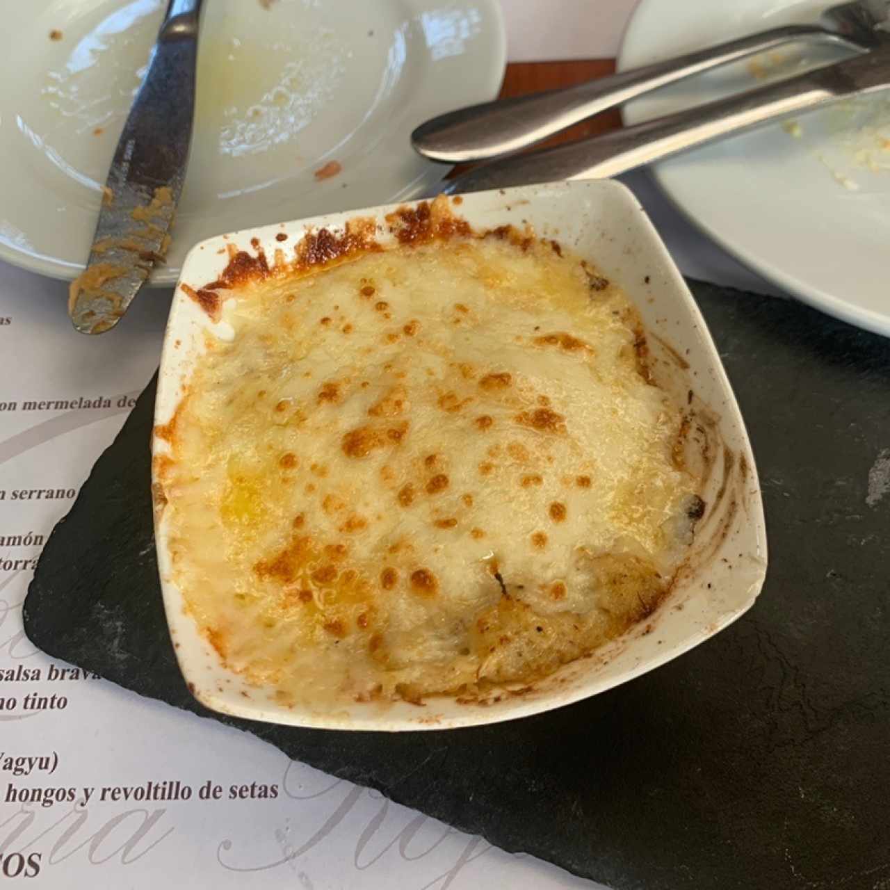 Jaiba horneada en crema de coco