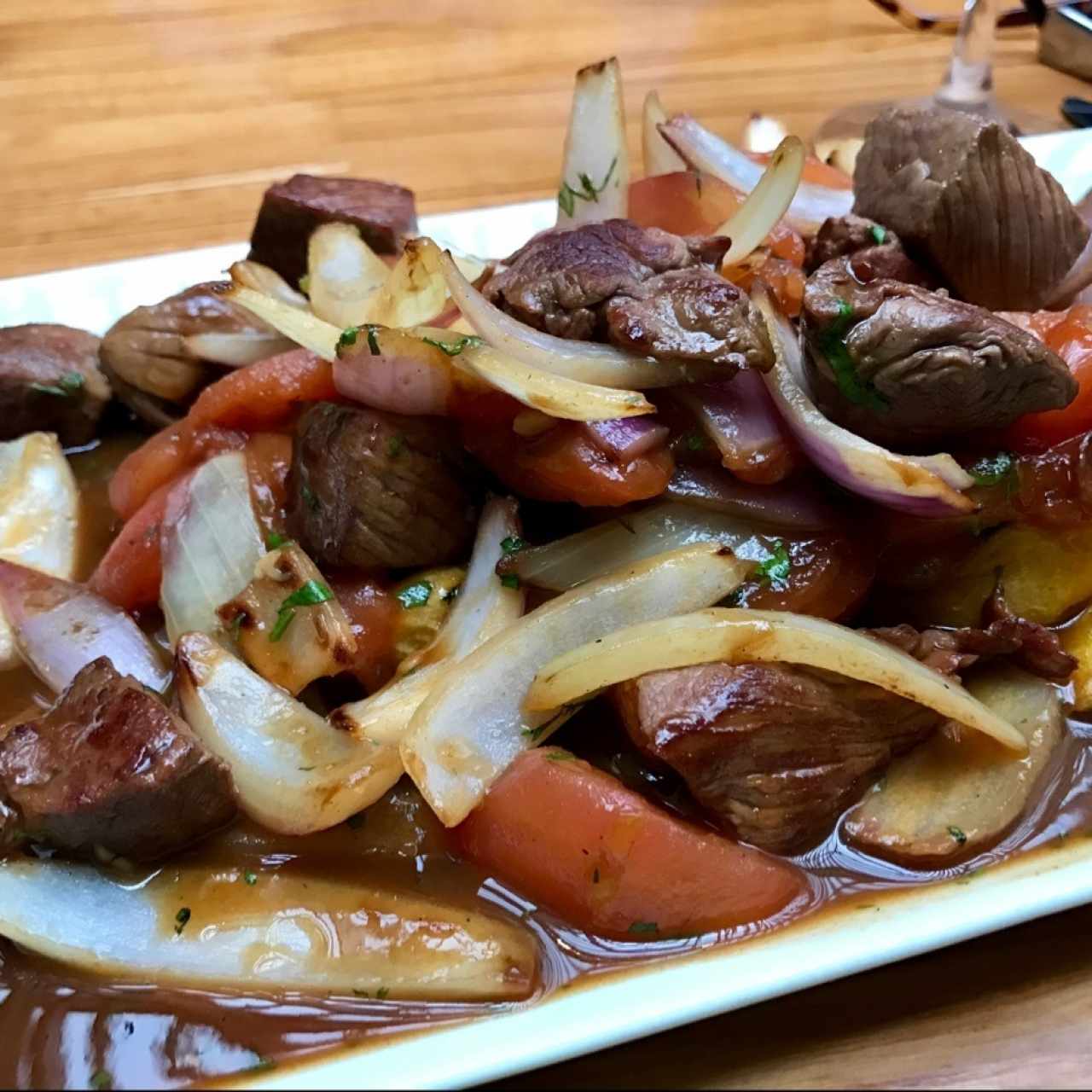 lomo saltado 
