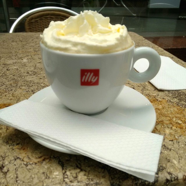 Cappuccino vienesse