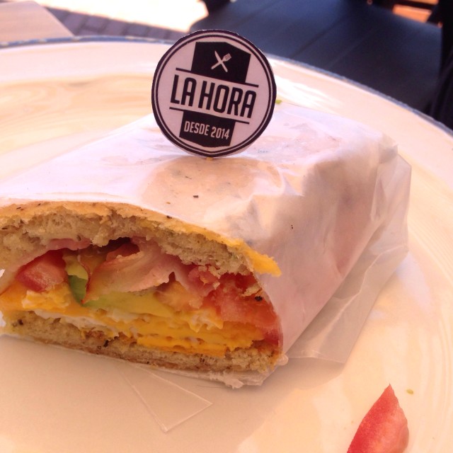 Sandwich Tocihuevo