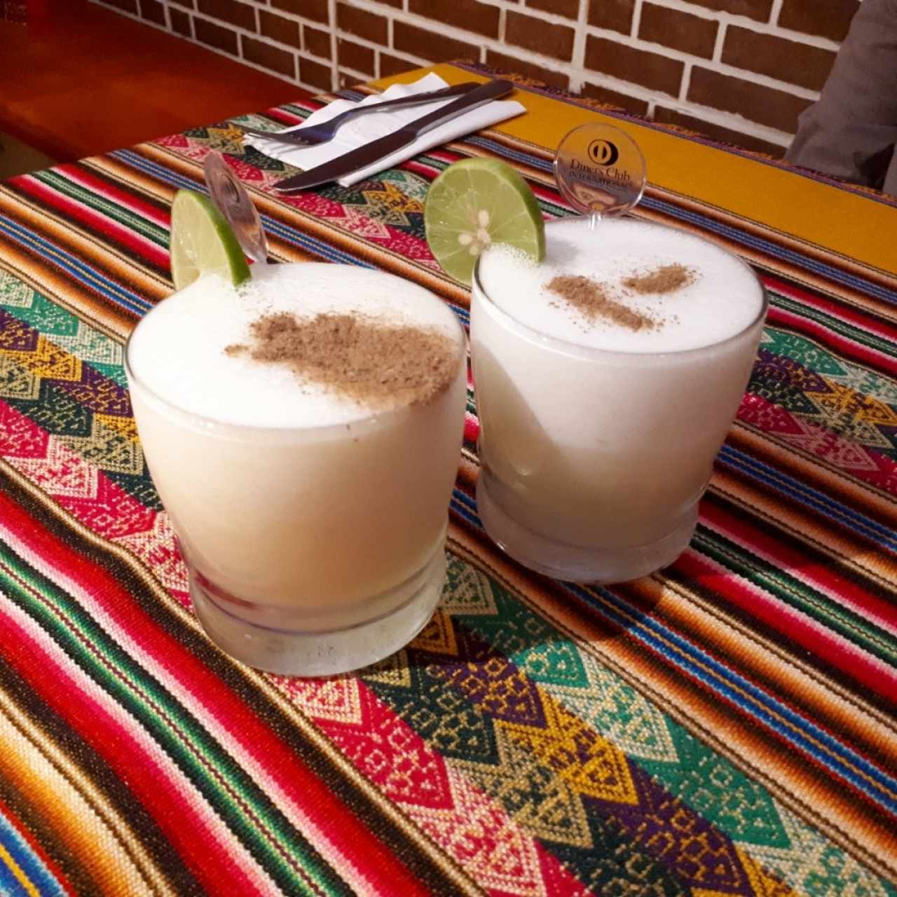 Pisco de limón y de maracuya 