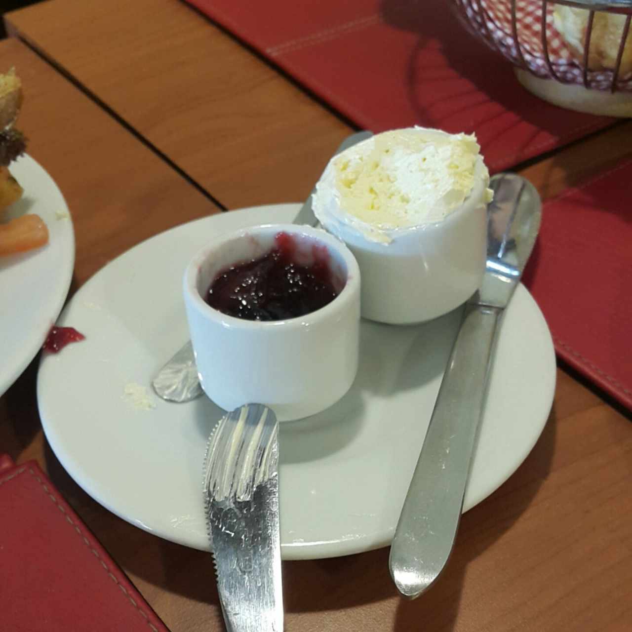 mantequilla y mermelada 