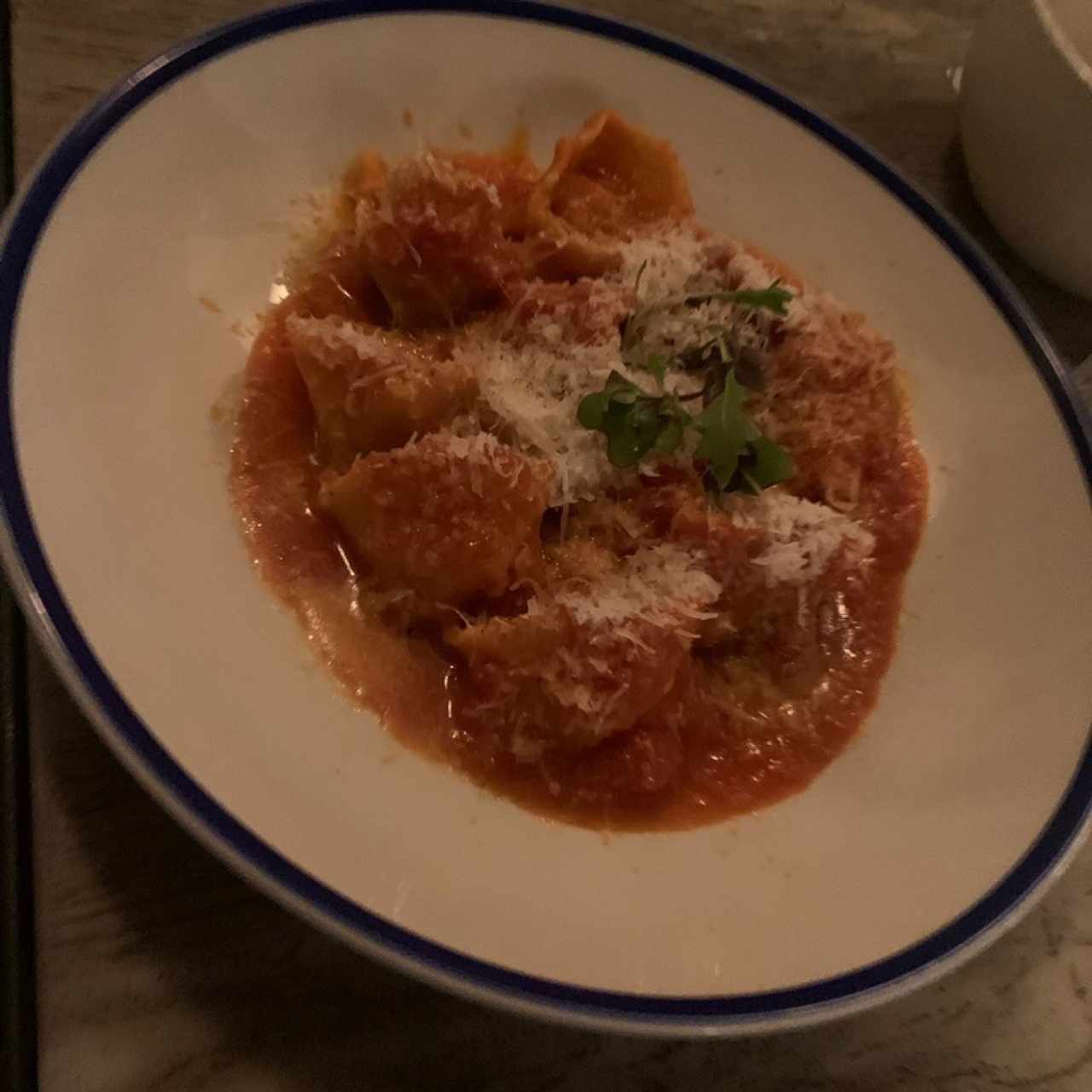 Tortellini asado de tira