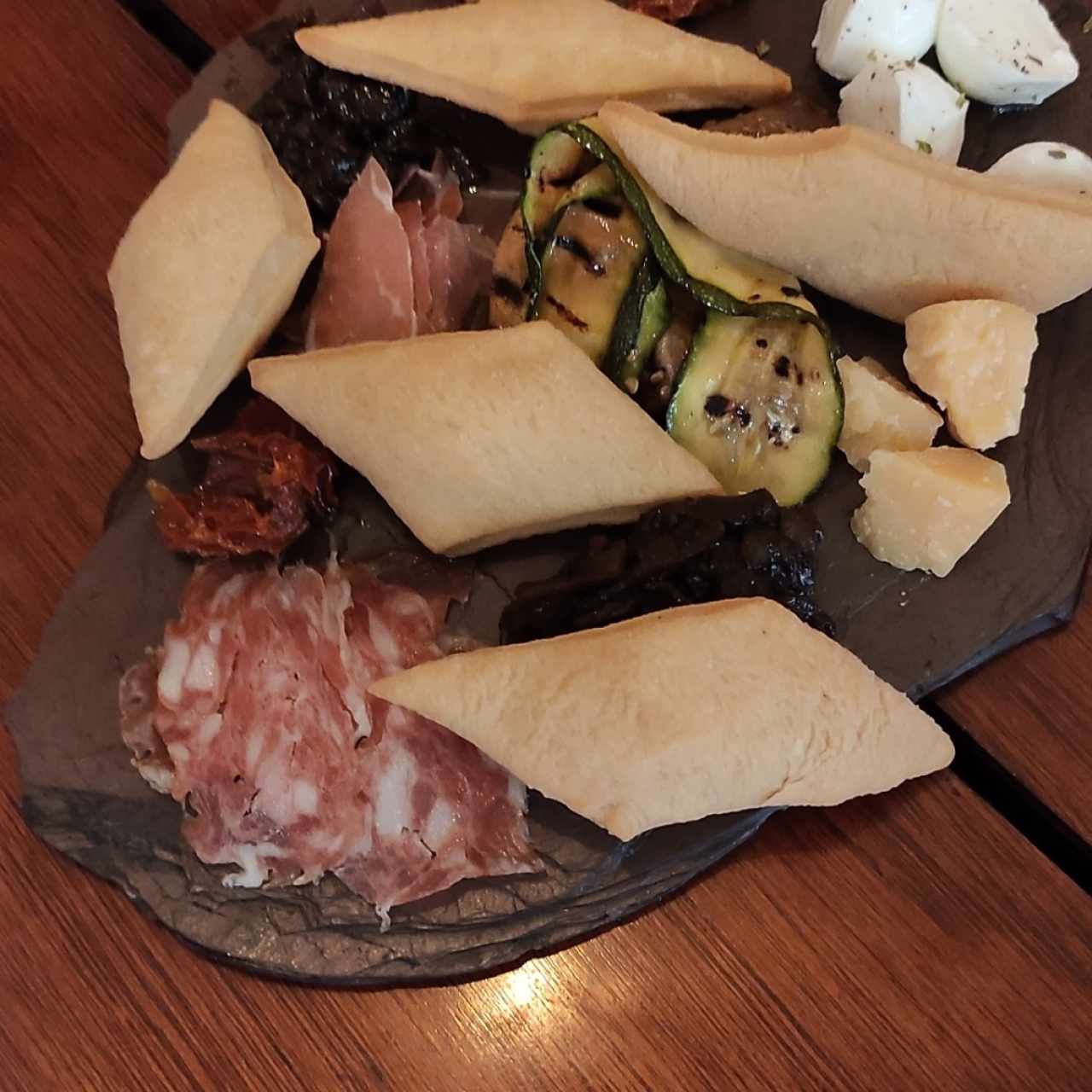 antipasto de la casa 