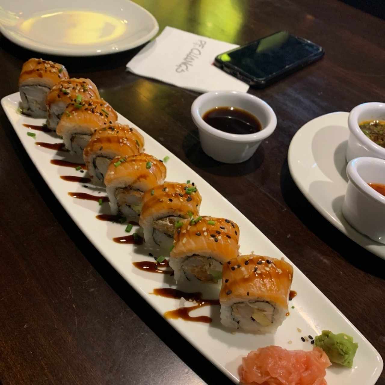 Salmon roll 
