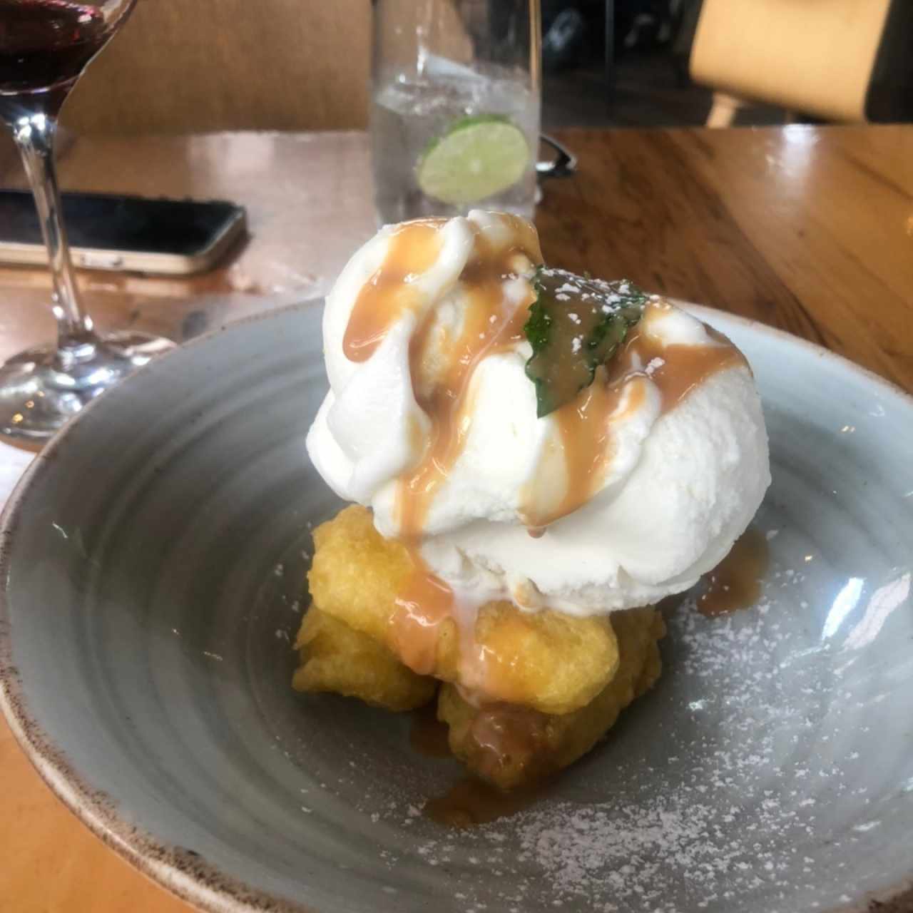 Banana tempura