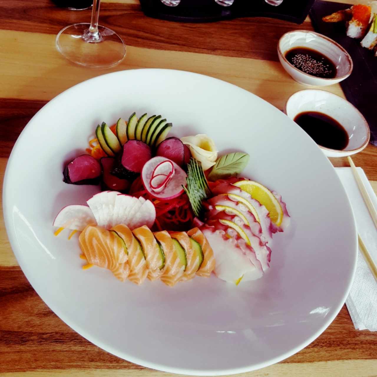 Sashimi Delux