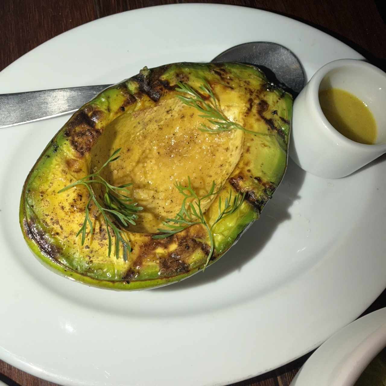 Aguacate a la parrilla