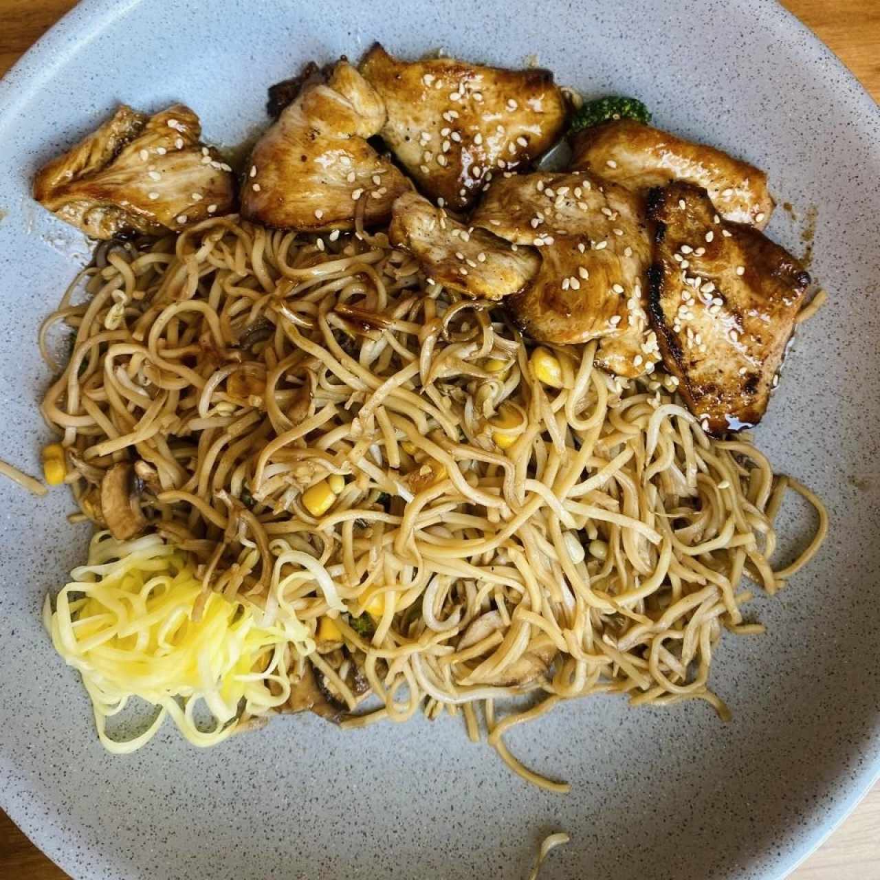 Chicken noodles 