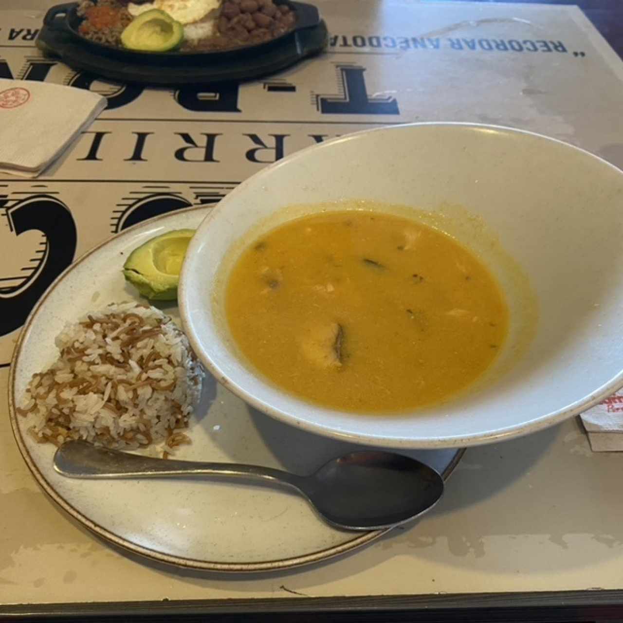 Cazuela de salmon 