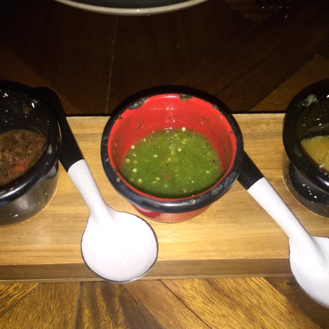 Tres tipos de salsas con ají