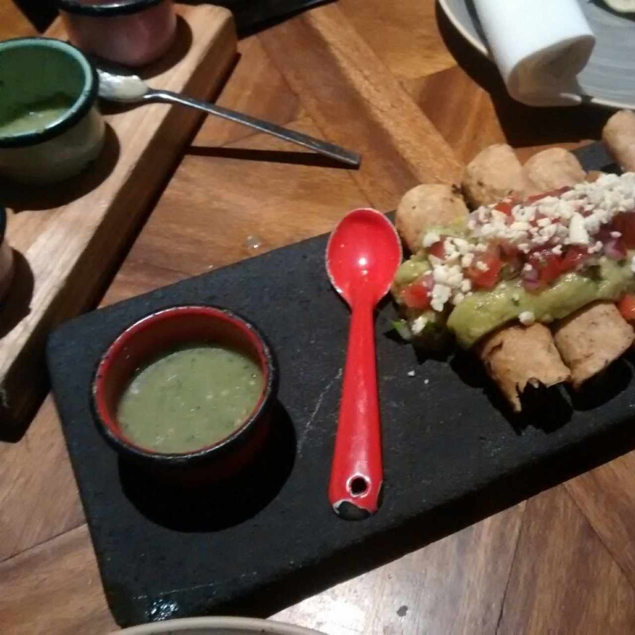 Flautas de pollo 
