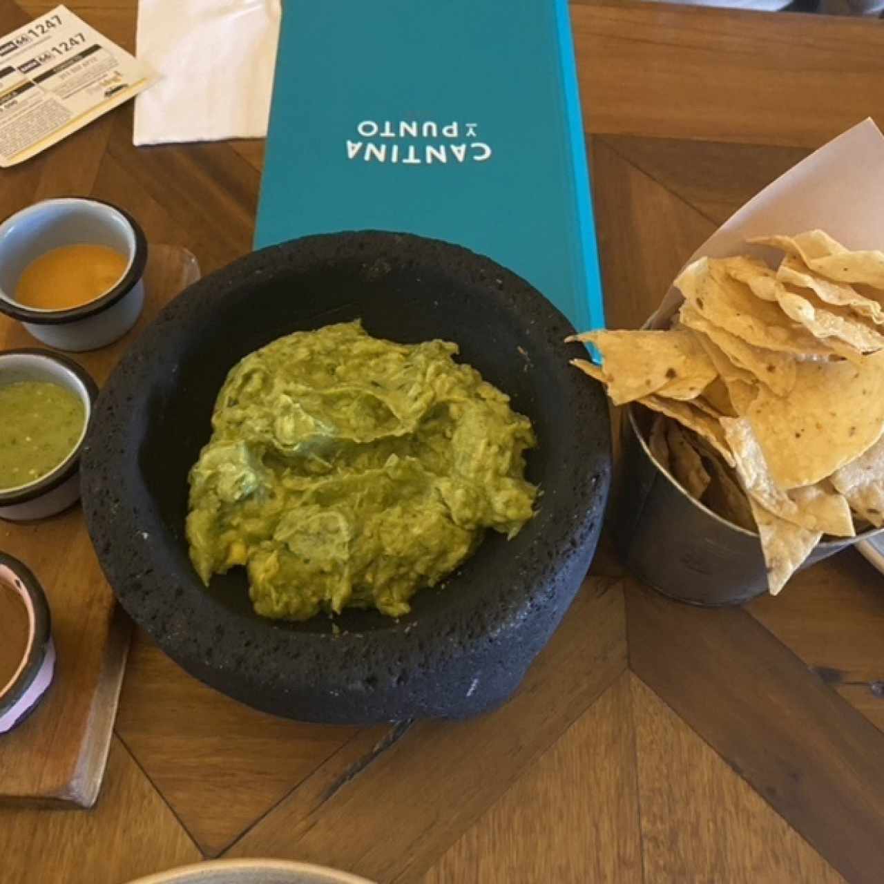 Guacamole molcajete