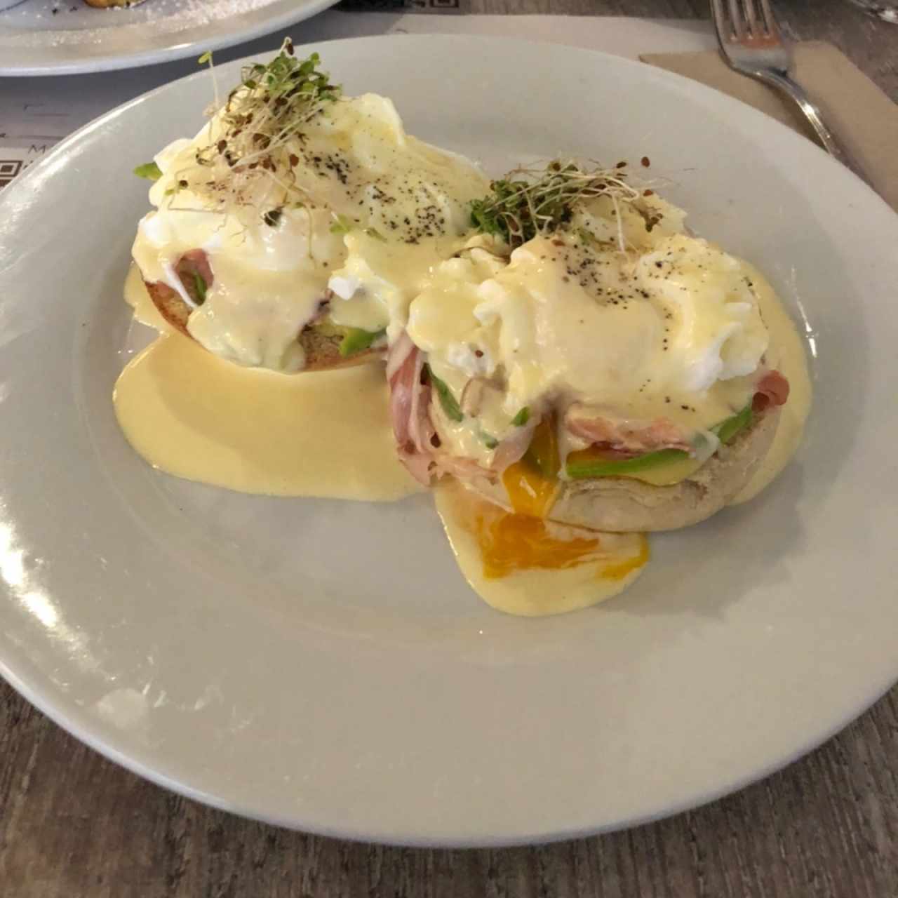 Huevos benedictinos 