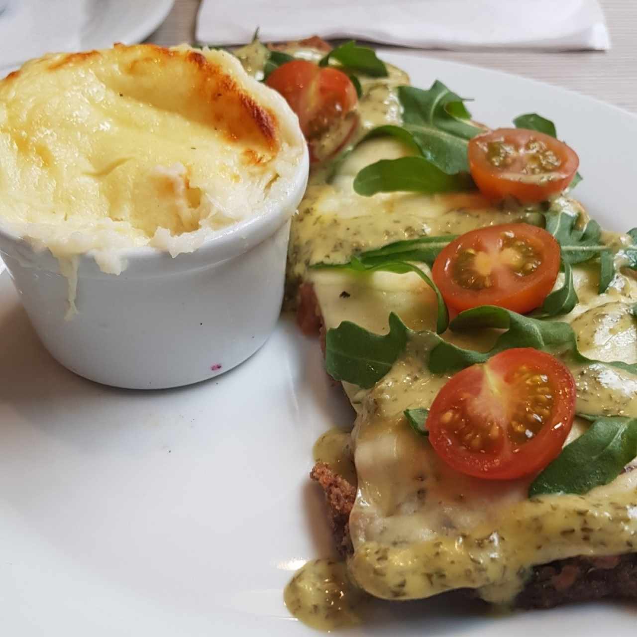 milanesa de res con puré