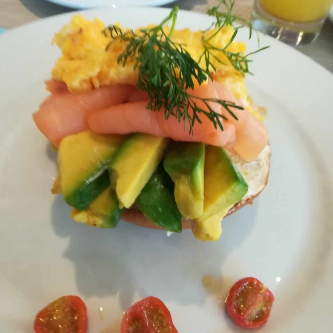 un autre bagel au saumon