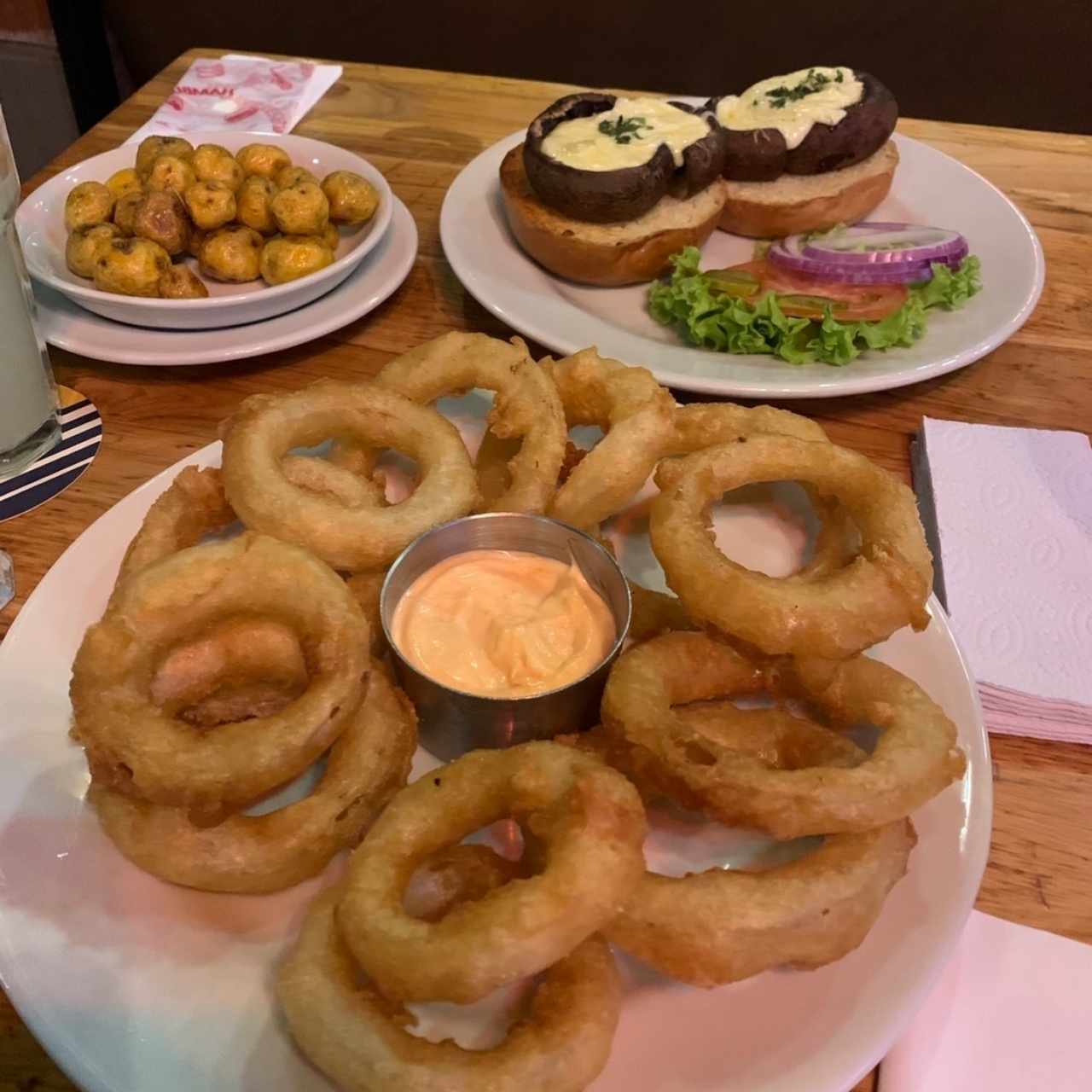 Hamburguesa Vegetariana y aros de cebolla