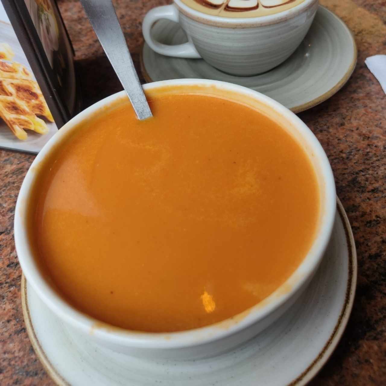 sopa de tomate 