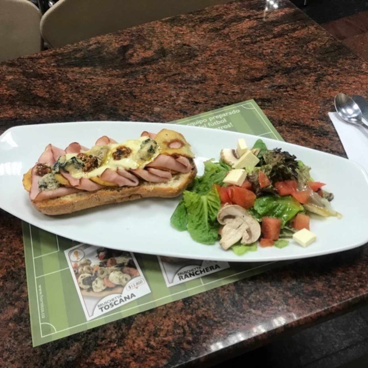 Bruschetta del puerto