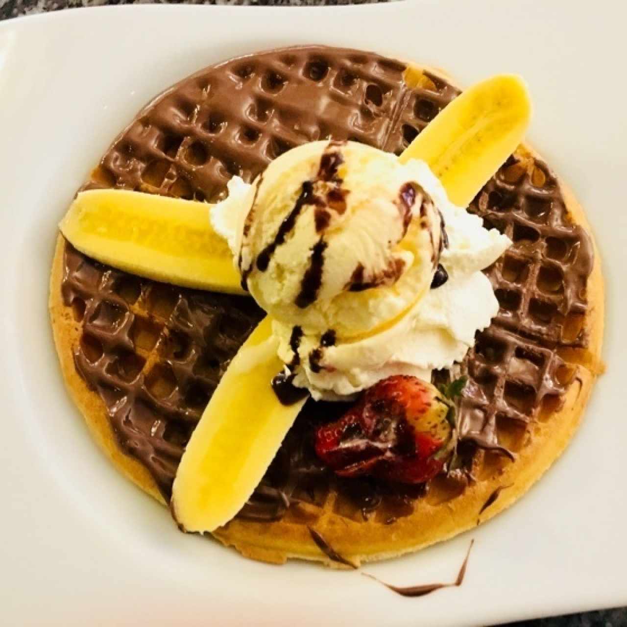 Waffle de Nutella con Banano 