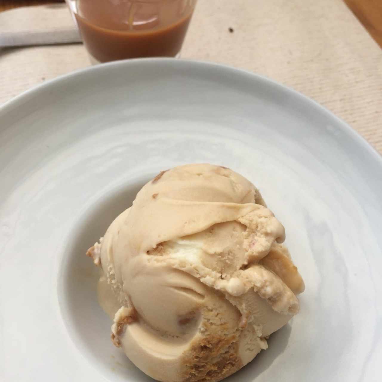 Helado con Arequipe
