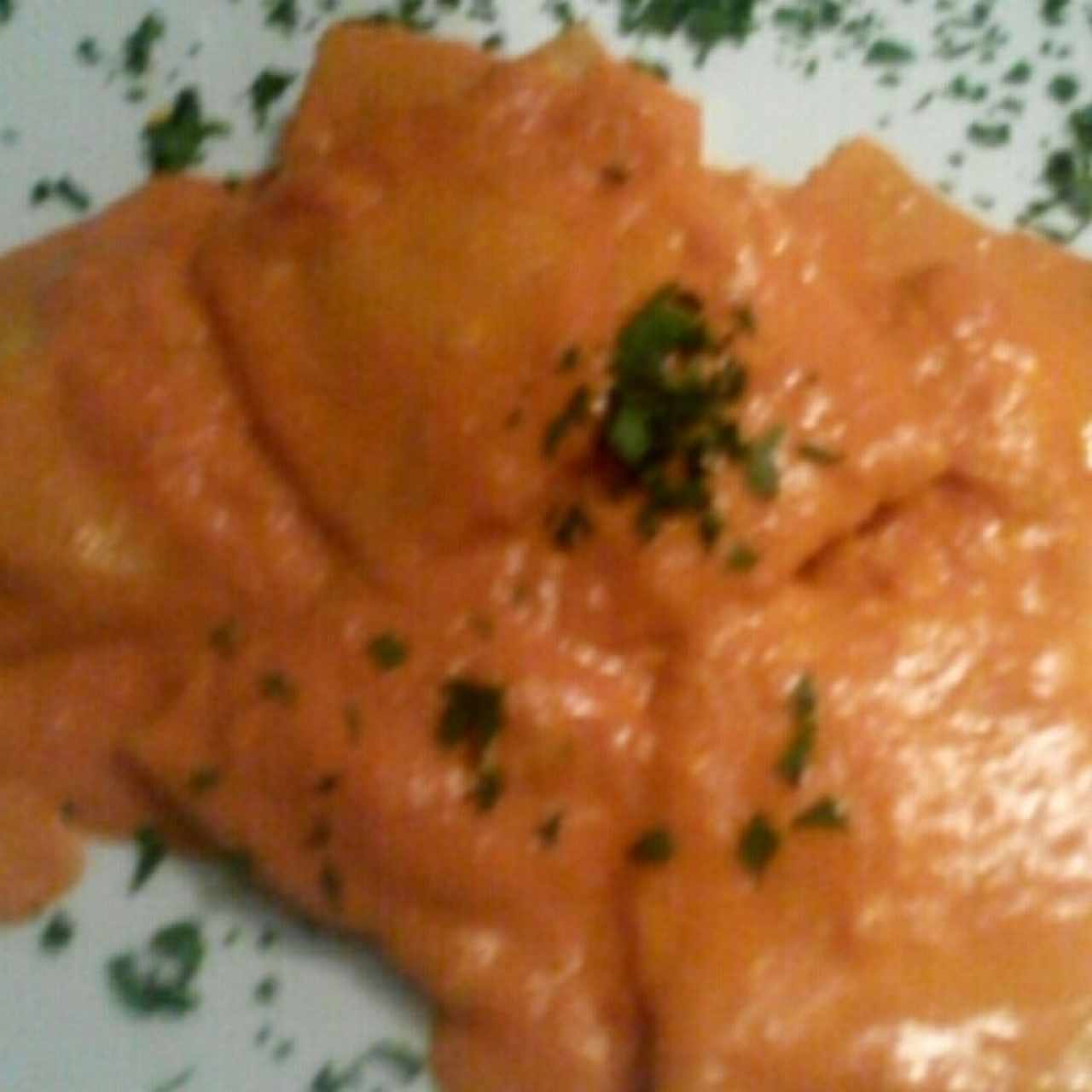 Raviolis de Salmón 