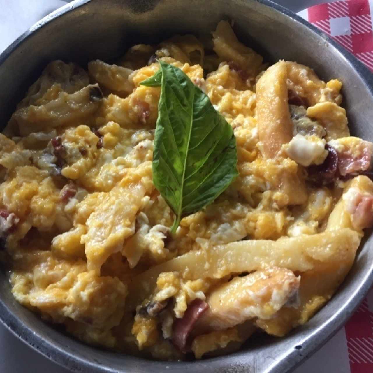 Huevos Estrellados