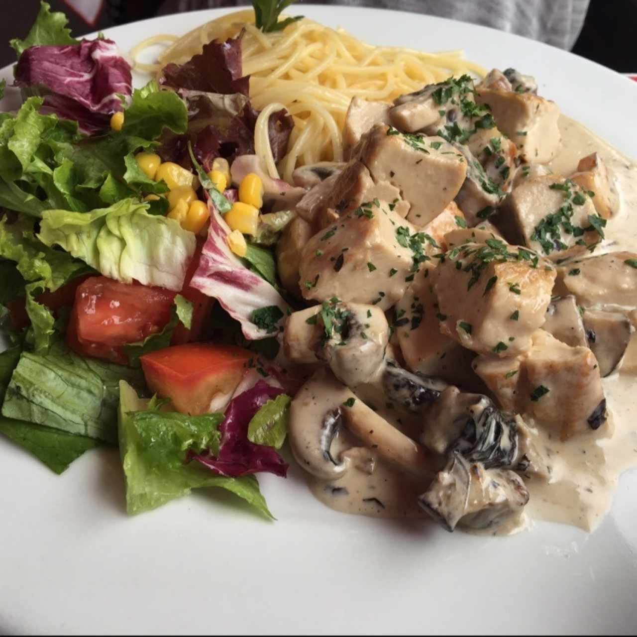 Piccata de pollo y hongos 