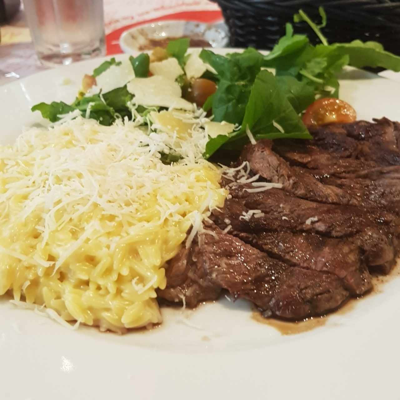 Filet con orzo.