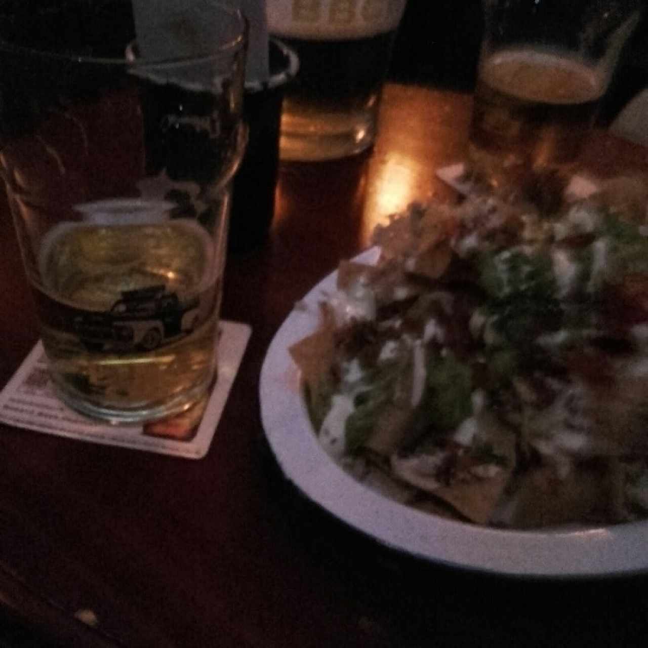 pinta (Canadá miel) y nachos