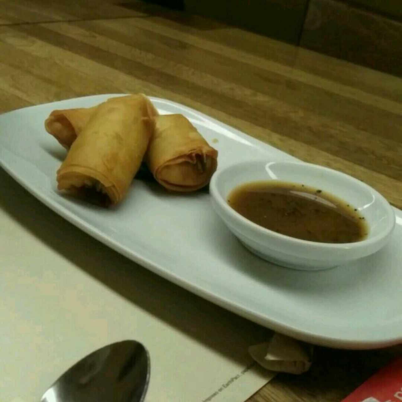 entrada spring roll camarón