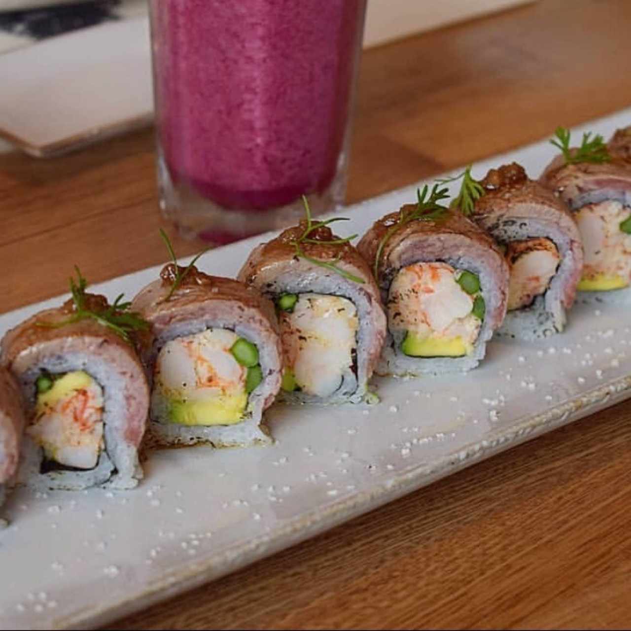 Makis roll lomo bebida ping pong!