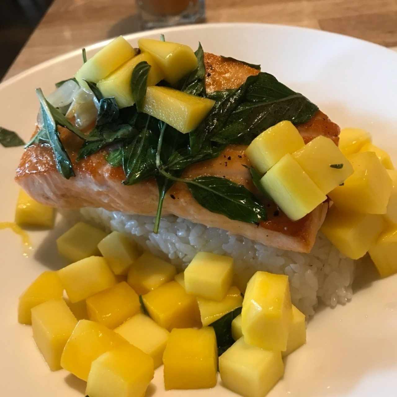 Salmón thai