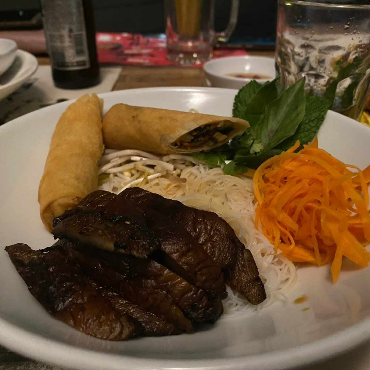 Bolw Vietnamita con Portobelo