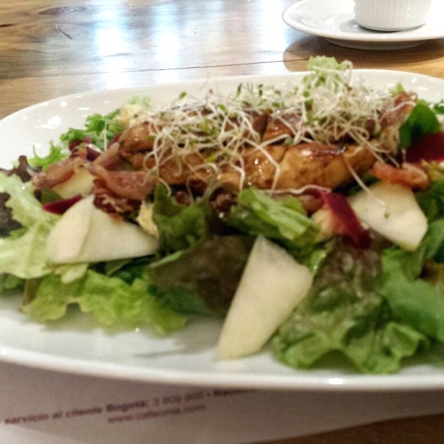 Ensalada de pollo