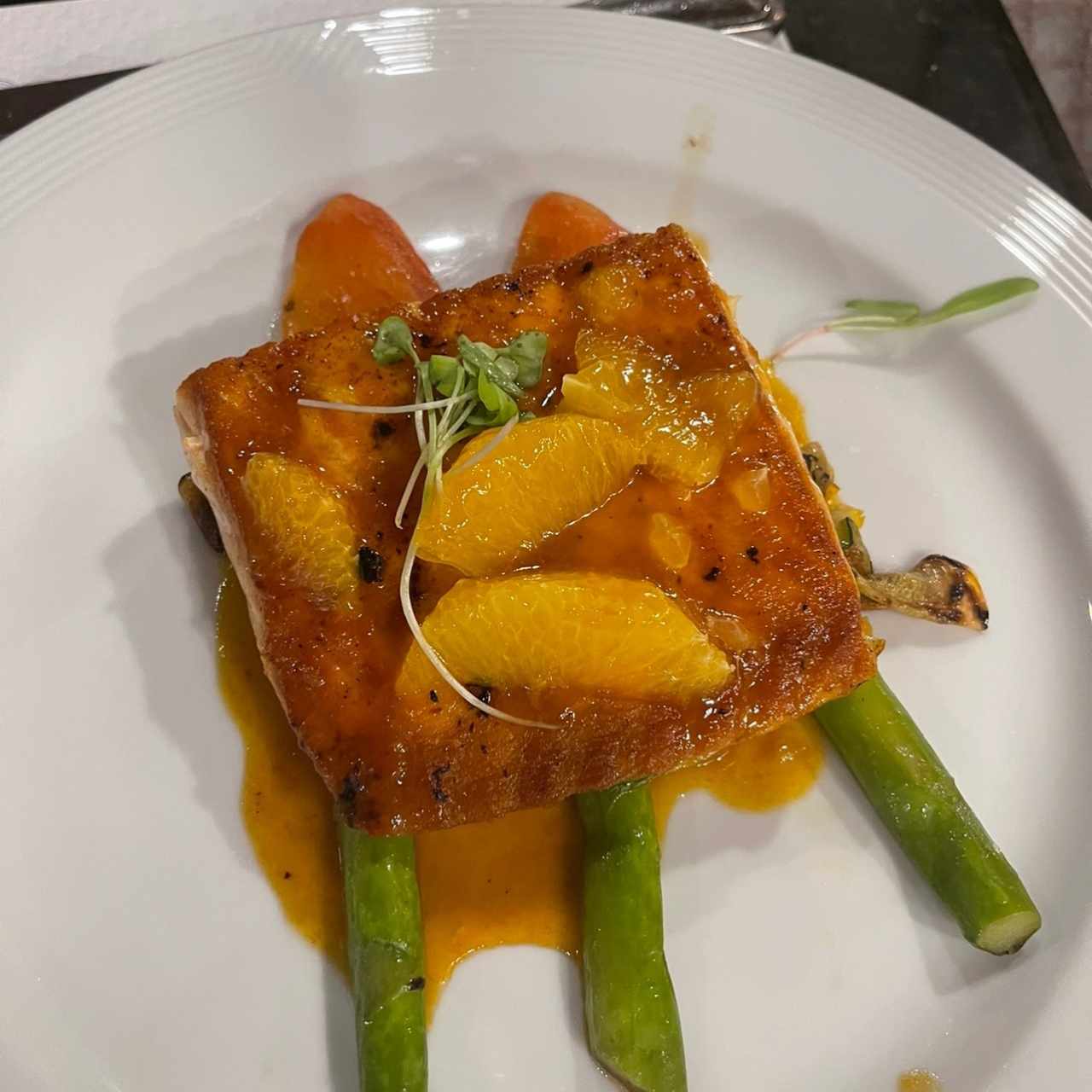 salmon en naranja 
