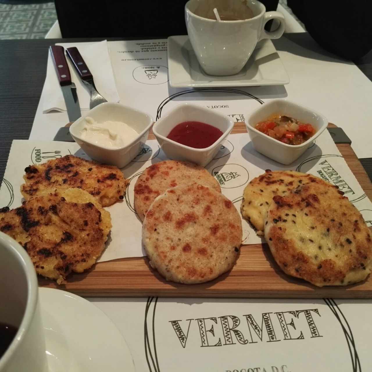 Canasta de arepas