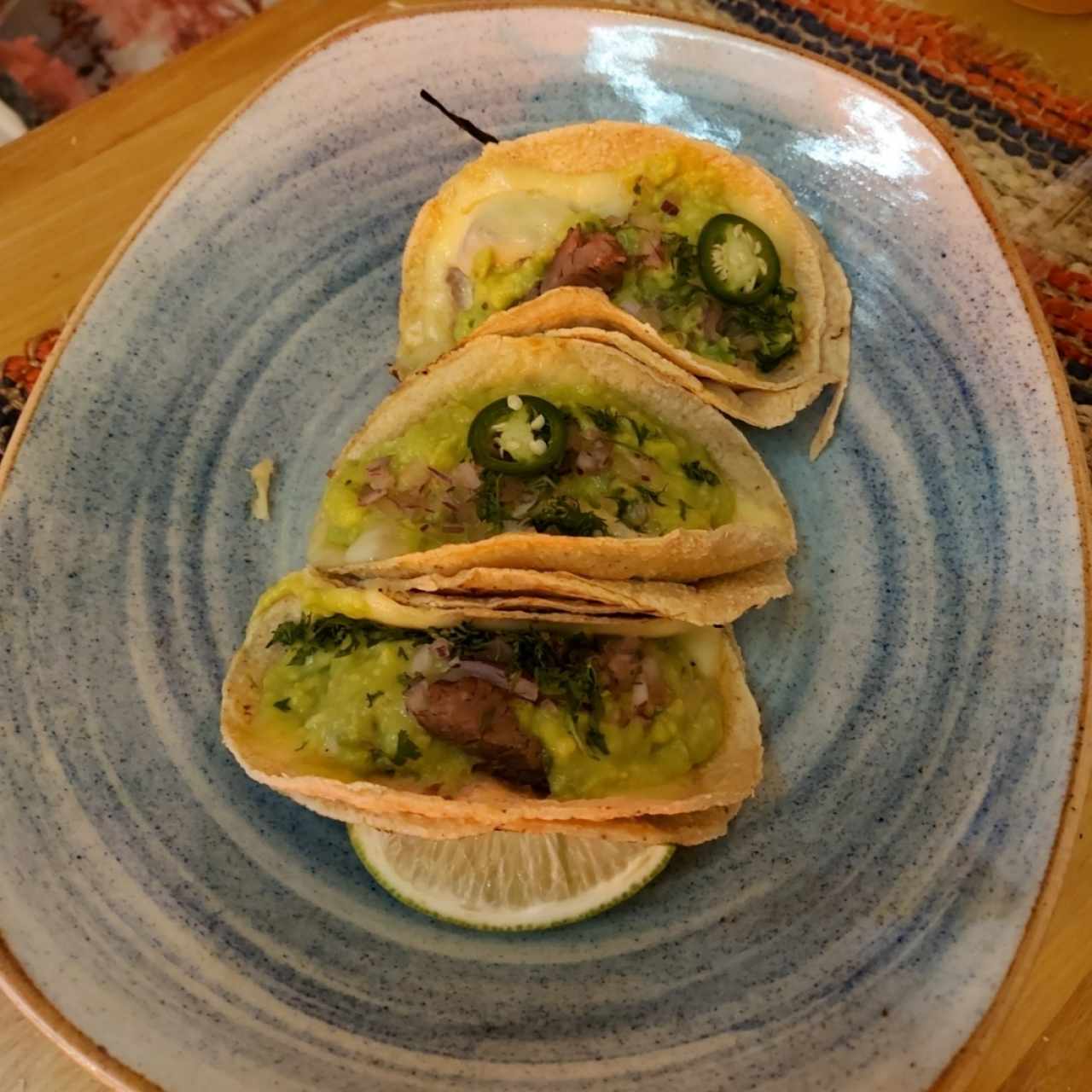 Tacos de arrachera Angus 