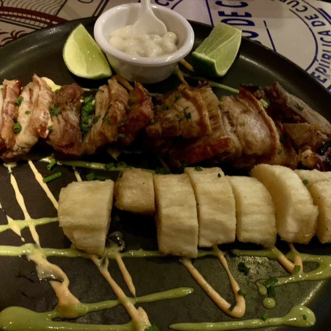 Chicharron con Yuca 
