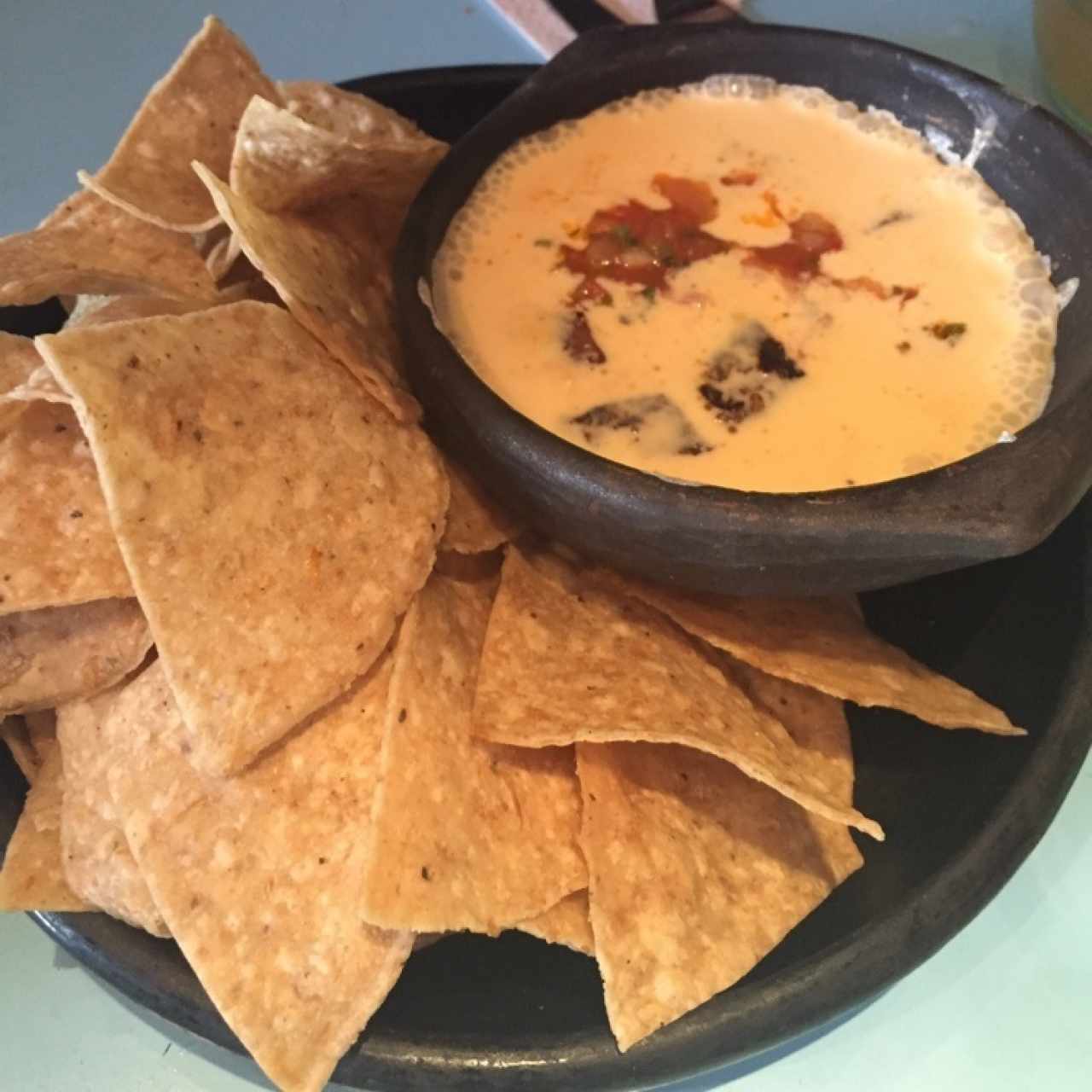 botanas de queso y puerco 