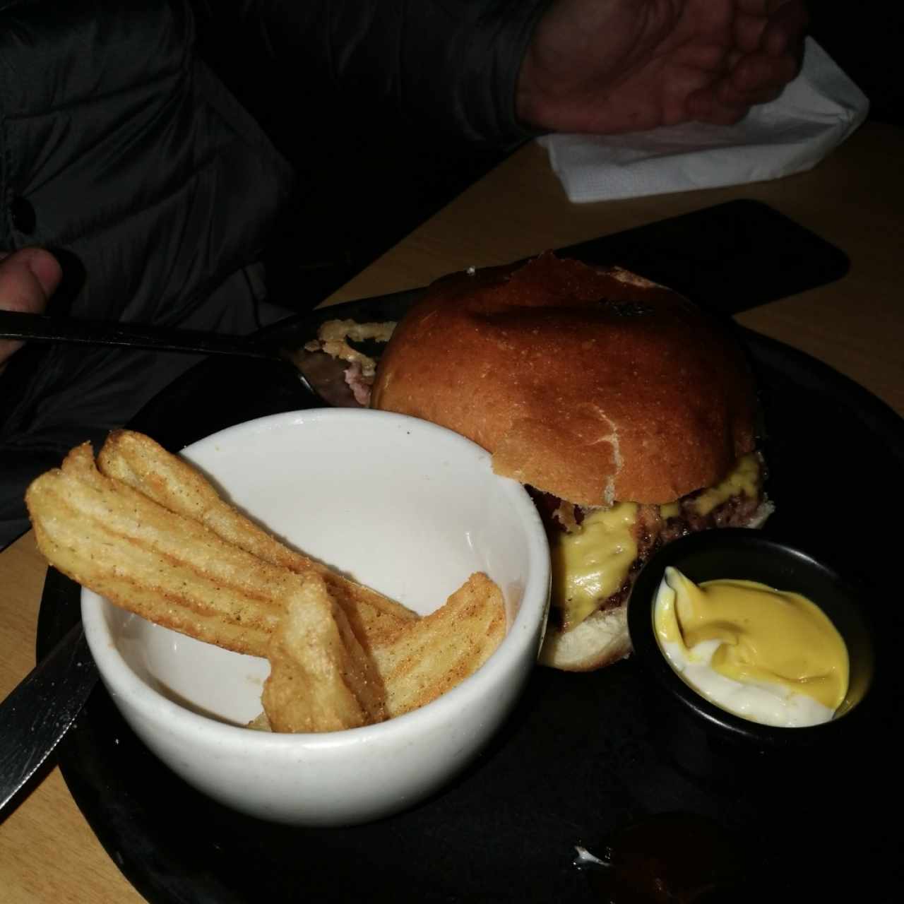 Hamburguesa Bicono, tamaño del día.