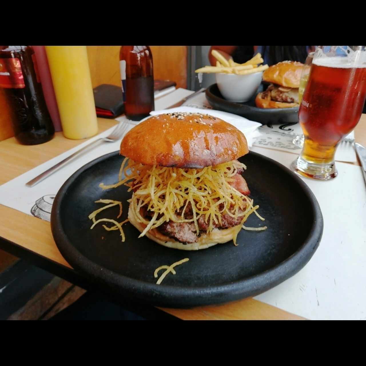 bicono