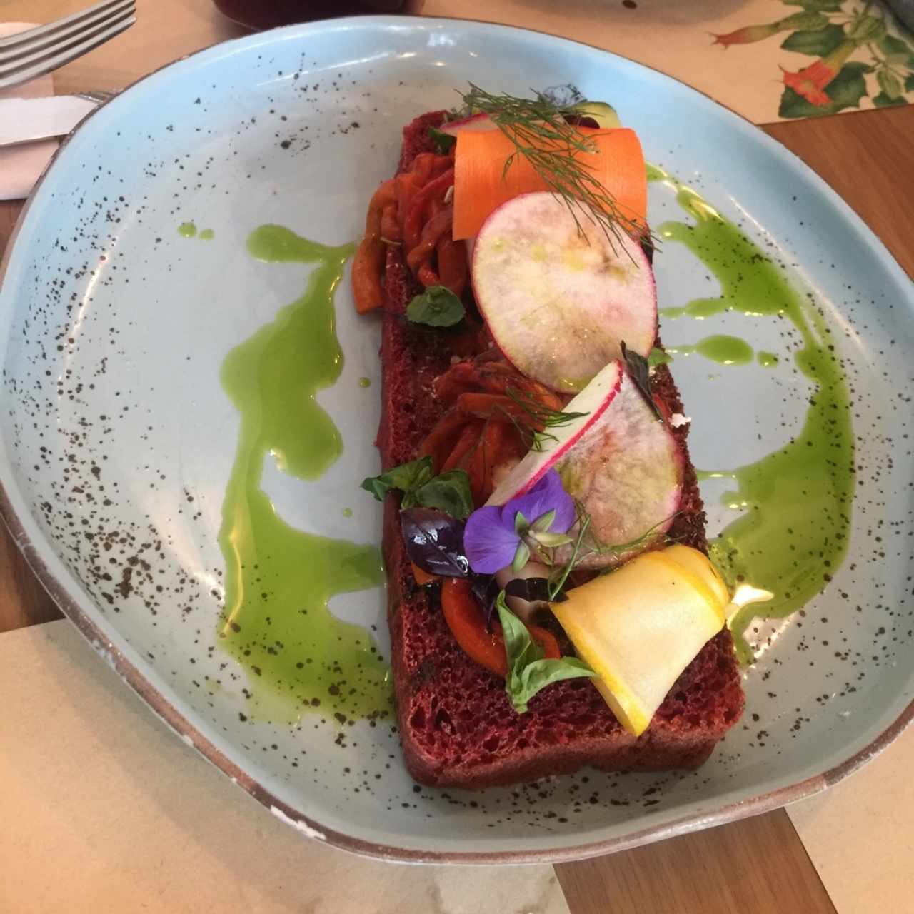 burrata con remolacha