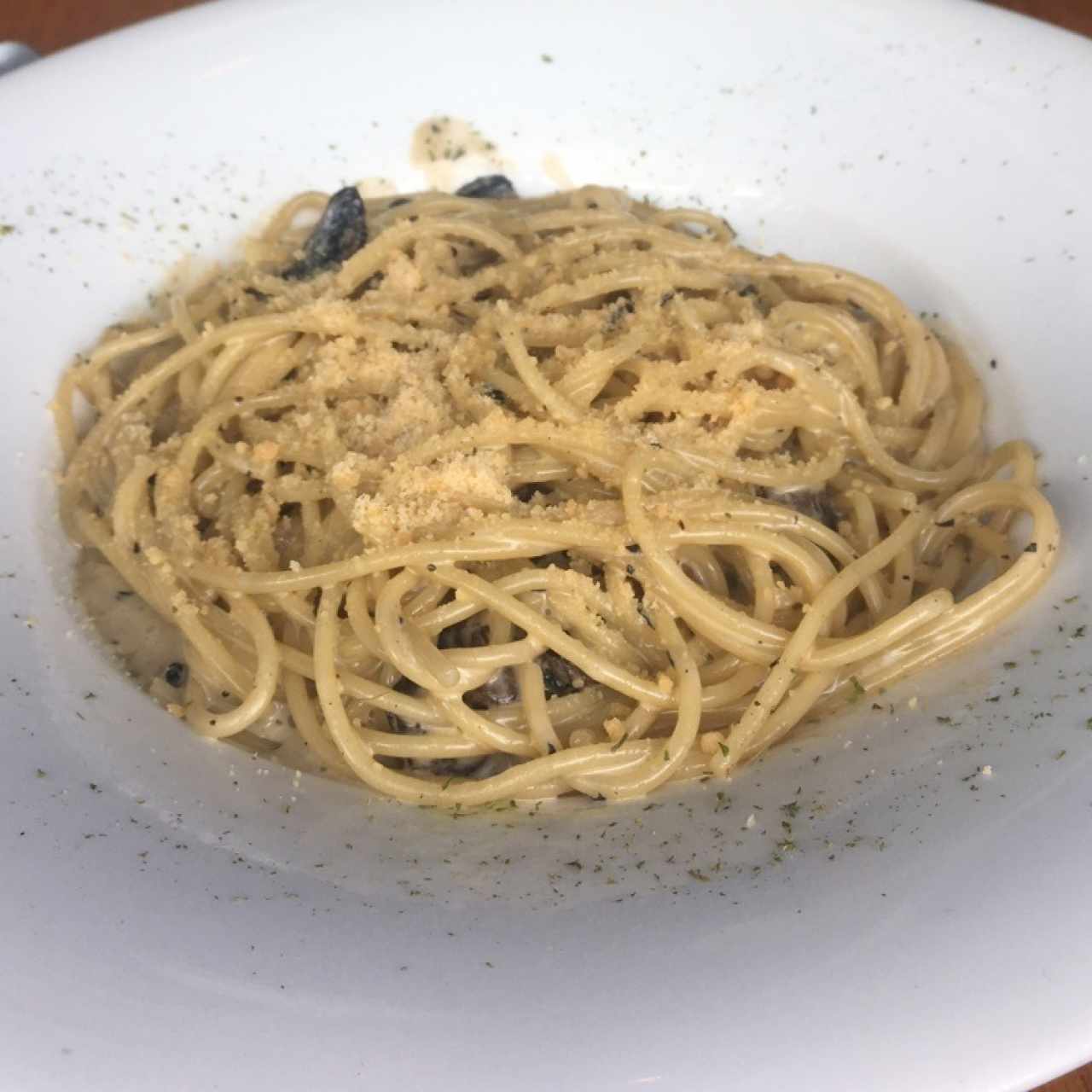 spaguetti portobello con aceite de trufas