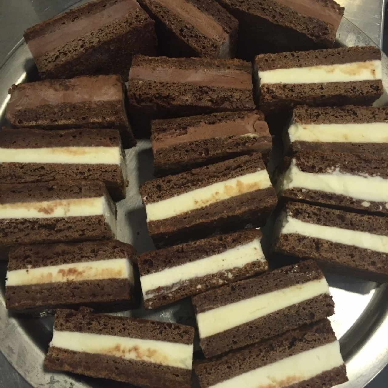 sandwich de brownie con helado